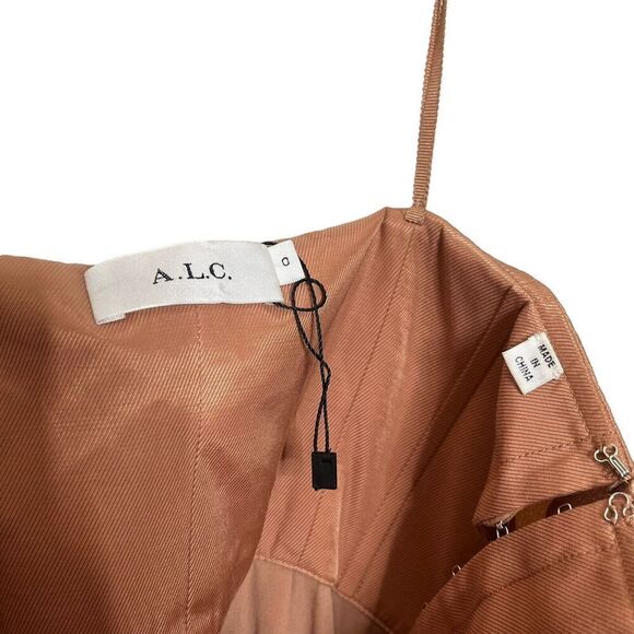 Welcome to my closet! - Picture 9 of 11